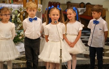 710365807_1299555002381555_248440248611946034_n (2)