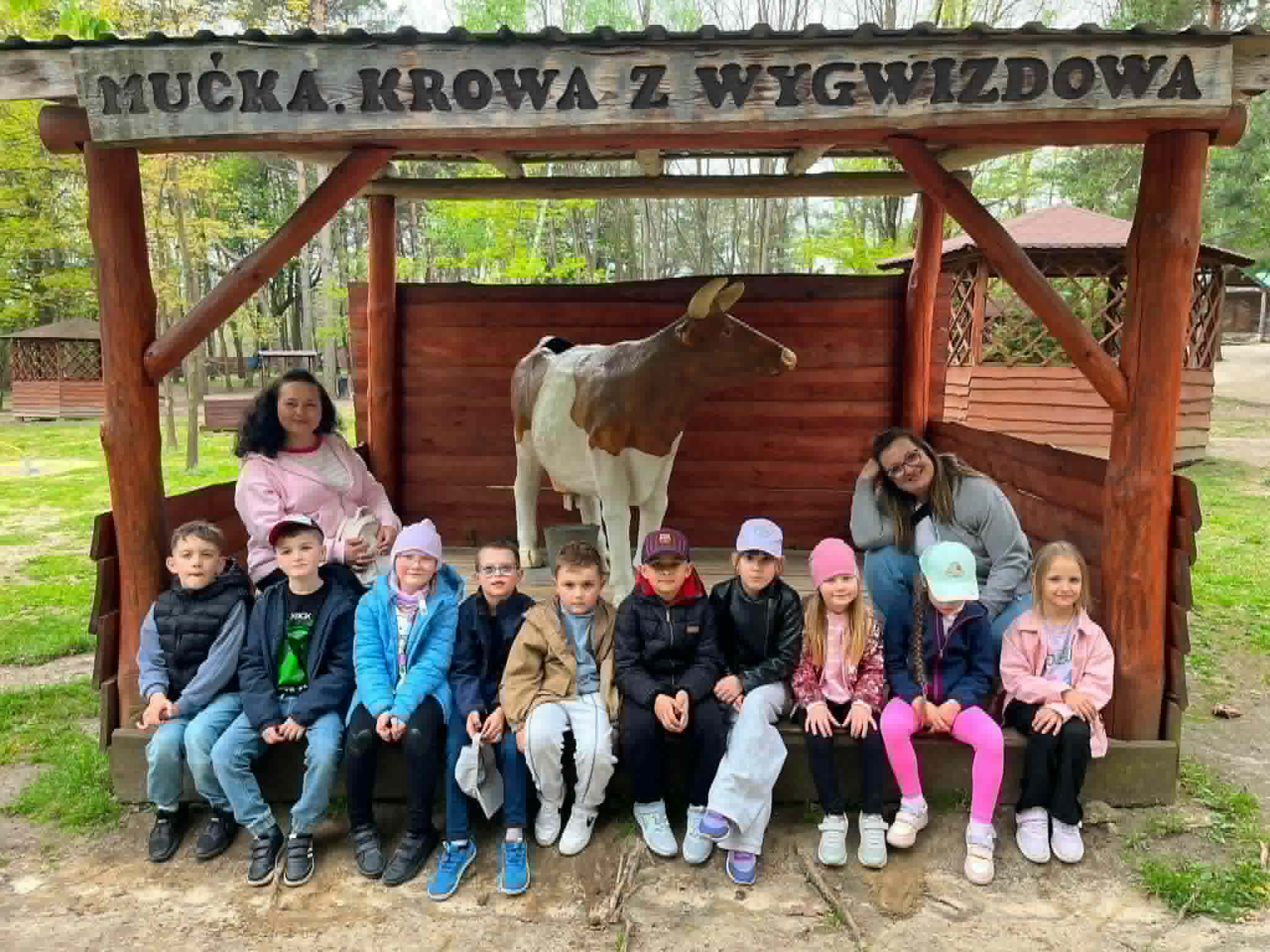 Grupa Żabki na&nbsp;wycieczce