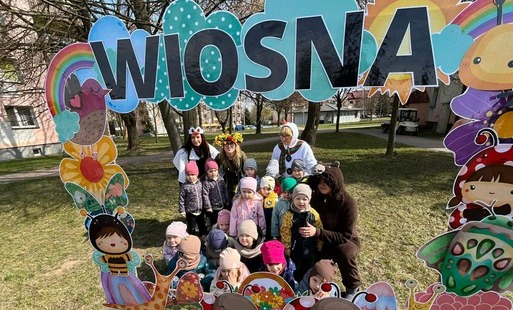 Radosne powitanie wiosny w Przedszkolu Publicznym w Połańcu. Wiosna w końcu do nas zawitała! 