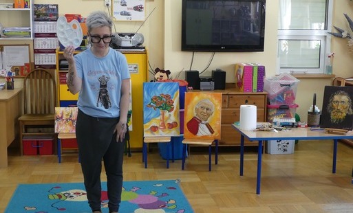 Zdjęcie do Poznajemy pracę malarza