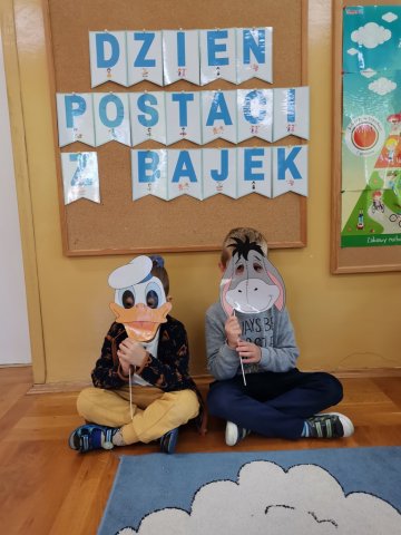 DZIEŃ POSTACI Z BAJEK