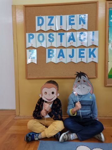 DZIEŃ POSTACI Z BAJEK